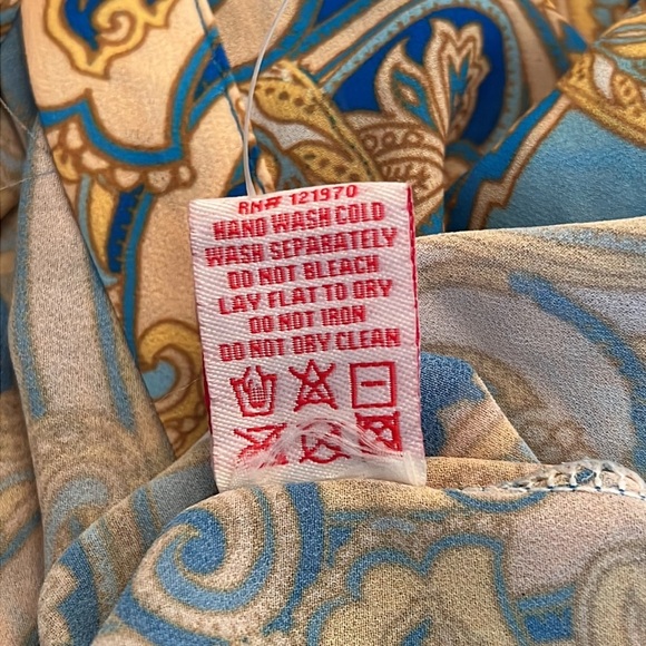 Lilly's Closet Women Blue Gold Pattern Top Size Small Shirt Collar Button Close - Picture 11 of 11